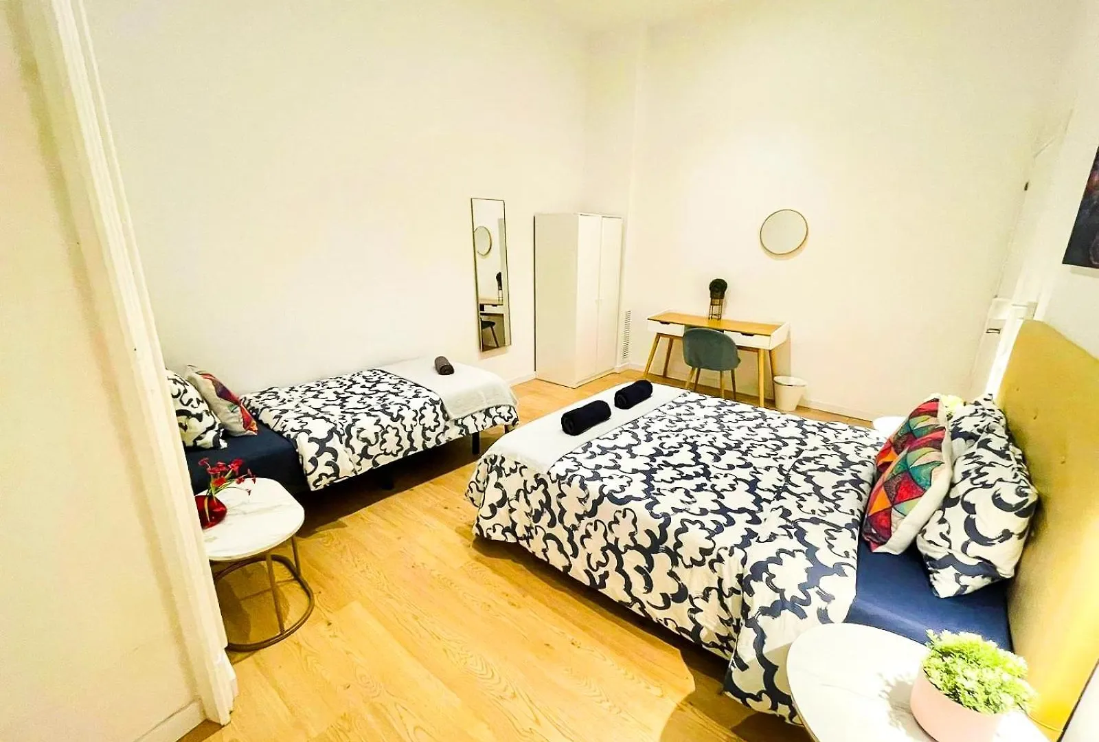 Rambla Comfort Rooms Barcelona Hostel