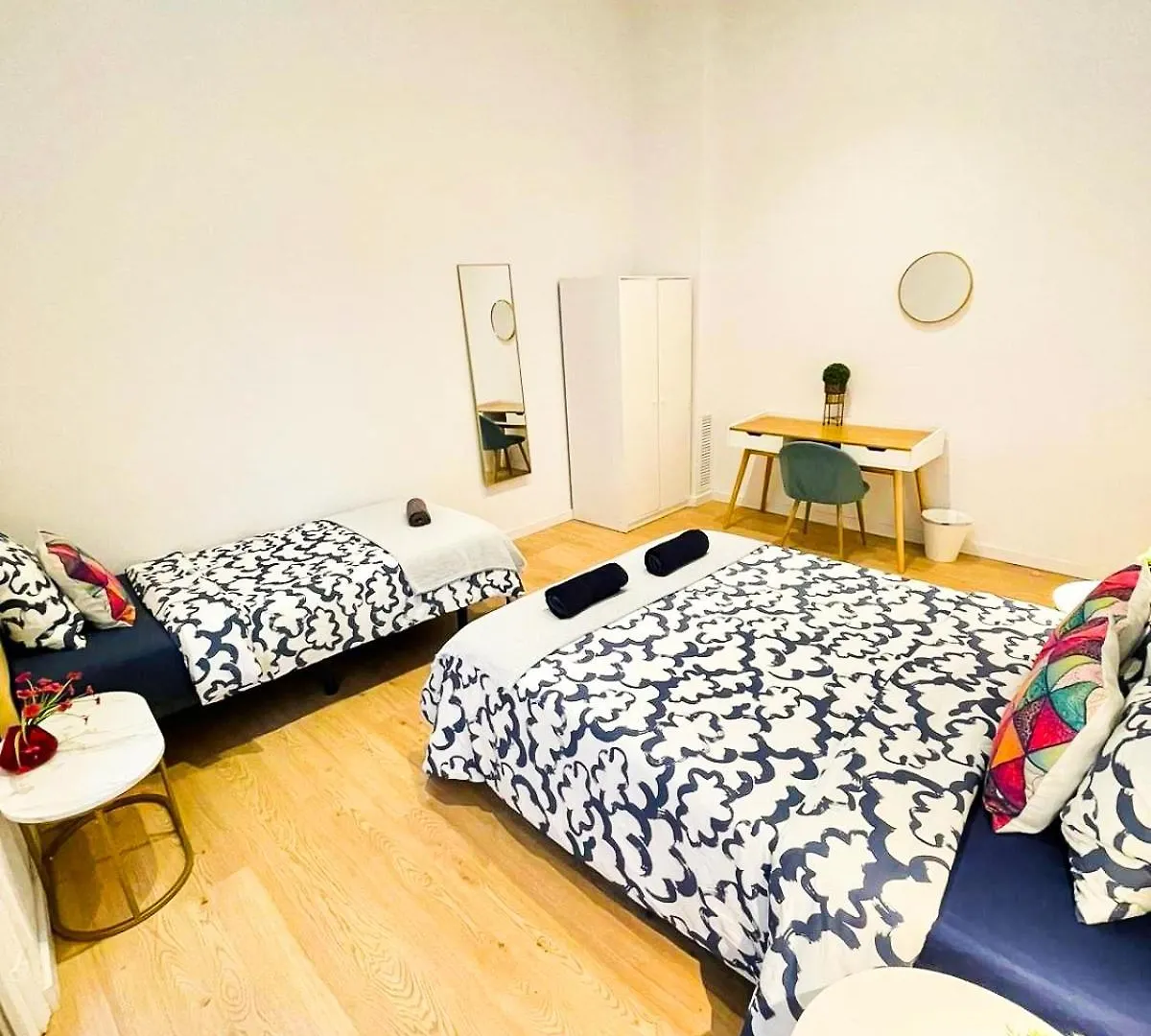 Hostel Rambla Comfort Rooms Barcelona Spain