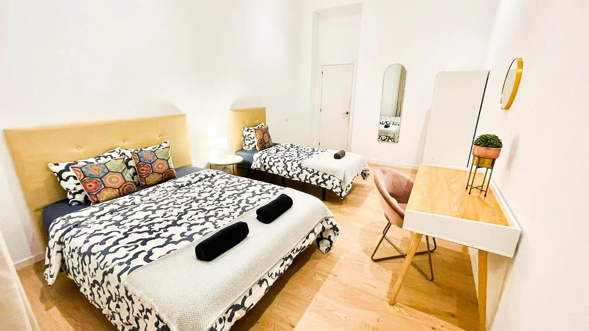 Rambla Comfort Rooms Barcelona Hostel