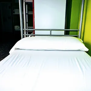  Albergue Onefam Les Corts