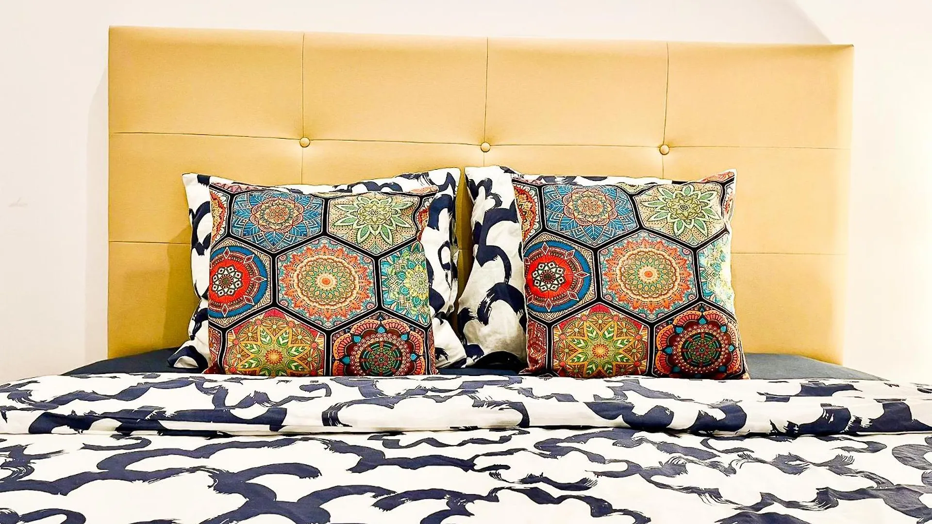 Vandrarhem Rambla Comfort Rooms Barcelona Spanien