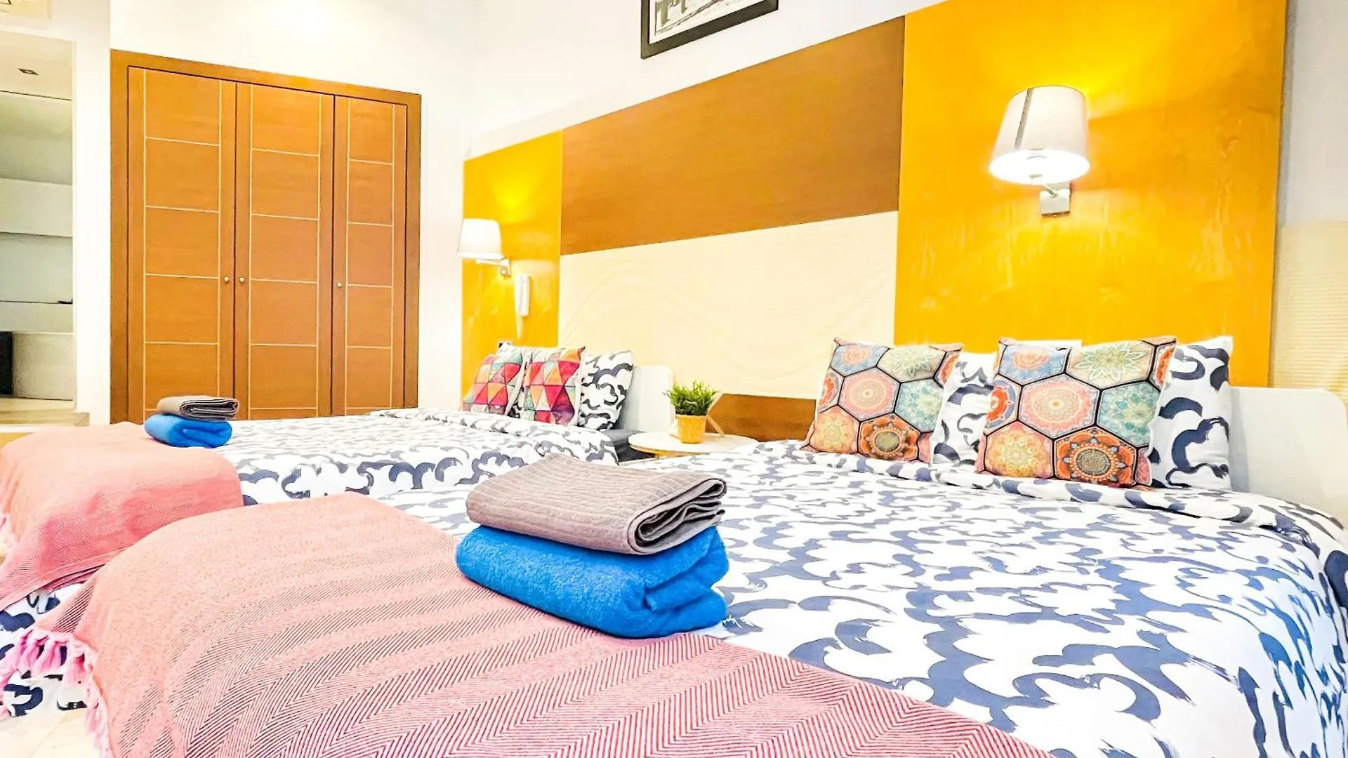 Rambla Comfort Rooms Barcelona Spain